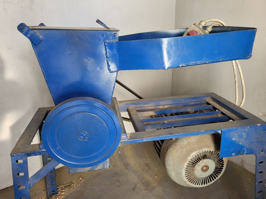 Szreder, rozdrabniacz.