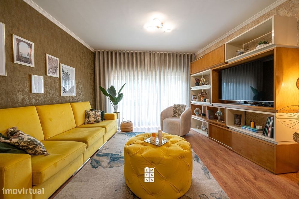 Apartamento T3 Venda em Oliveira de Azeméis, Santiago de Riba-Ul, Ul,