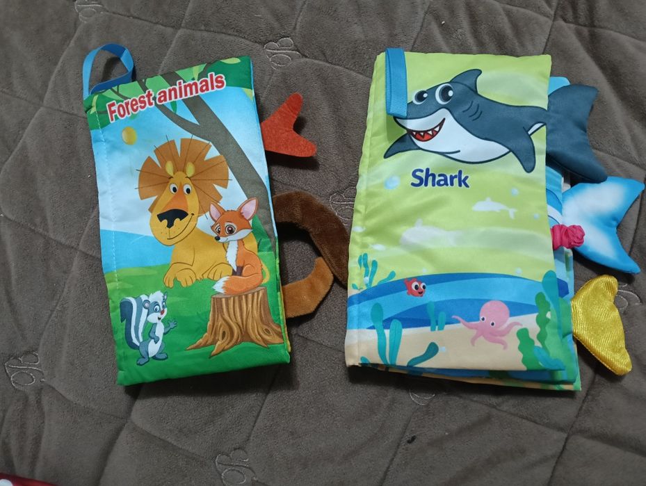 Продам дитячі розвиваючі іграшки та книжки