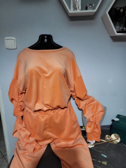 Dres welur z kaszmirem