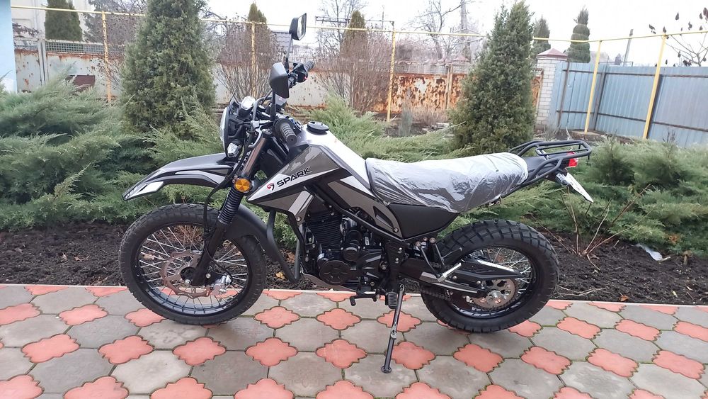 Продам новий мотоцикл SPARK SP250D-3 м-н" Мото-Рай", м.Синельникове.
