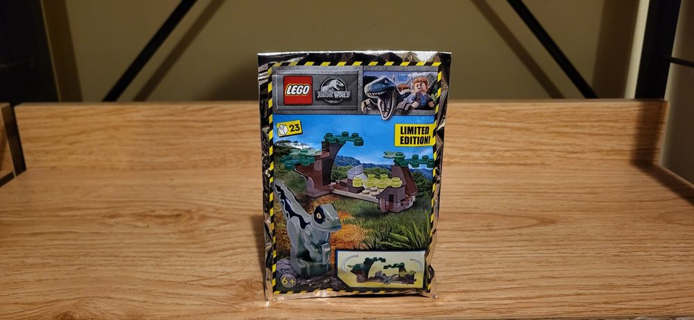 Lego Jurassic World 122217 Raptor w ukryciu saszetka klocki