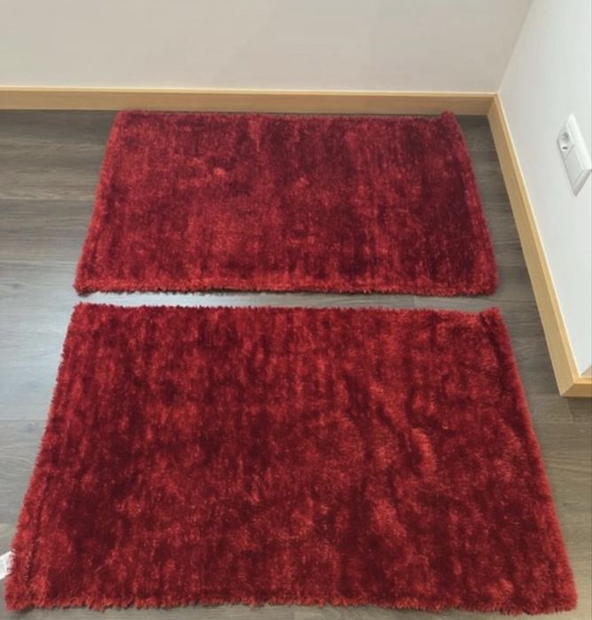 Conjunto 3 Tapetes Felpudos Vermelhos (1 Grande 160x230 + 2 Pequenos 60x100)