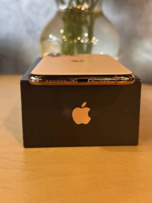 iPhone 11 pro AKB 74  64gb