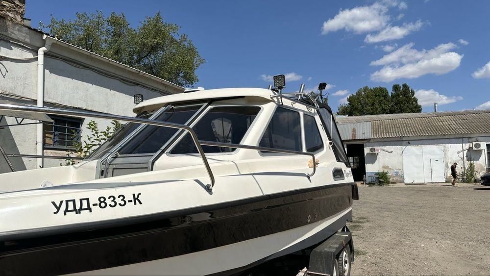 Продам катер FLIPPER 630 OC