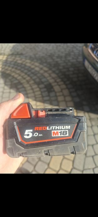 Akumulator Milwaukee 5ah 18V  M18b5