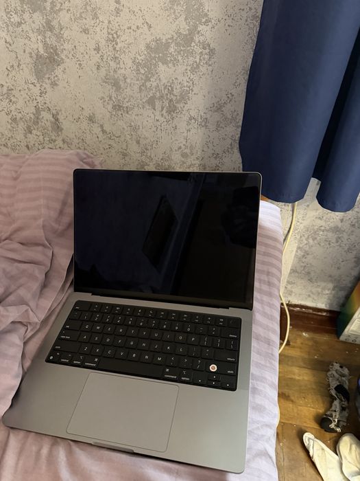 MacBook pro 14 m3