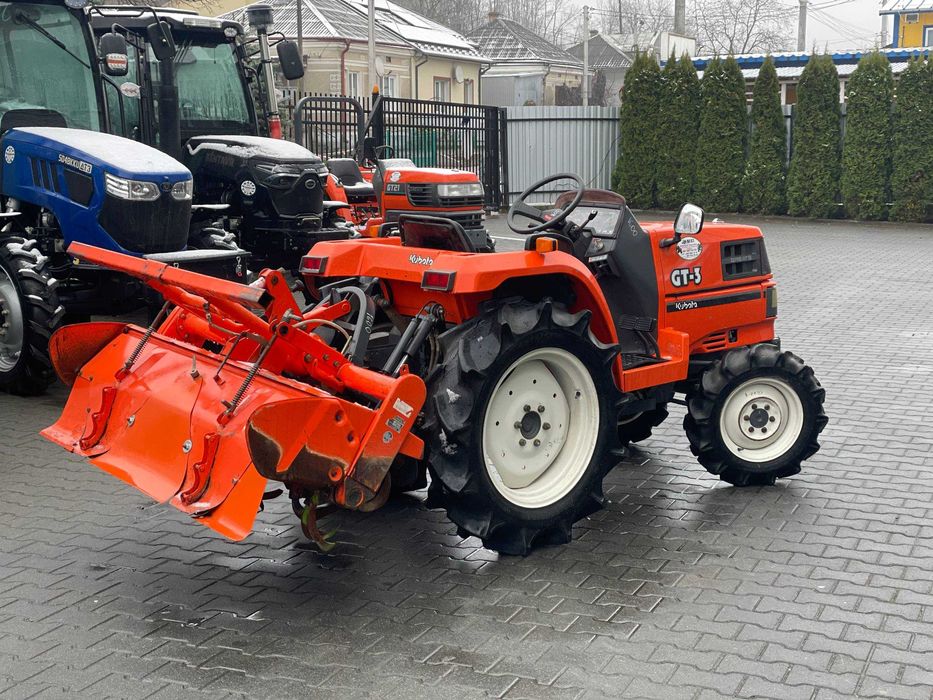 Японський Трактор Kubota GT-3 Команія ВЕСТ