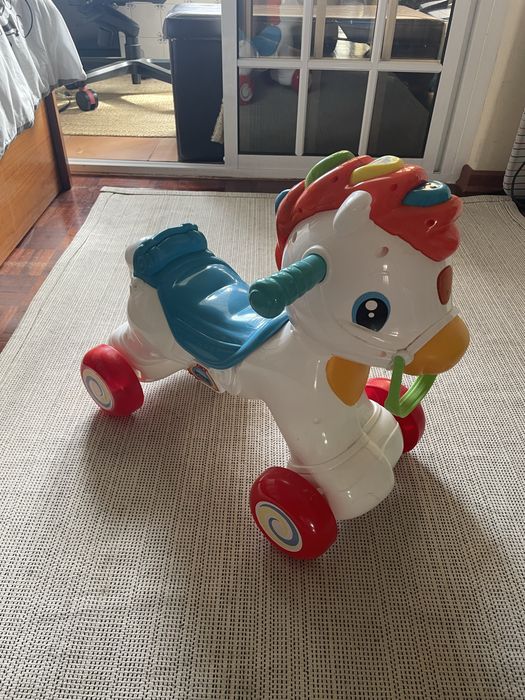 Cavalo de Baloiço CLEMENTONI