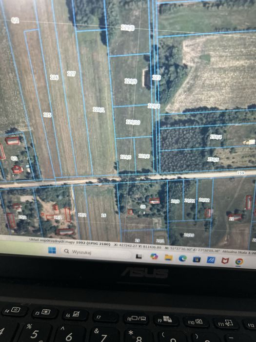 Piękna działka ze stawem przy lesie 3200 m' - Warunki Zabudowy, woda , nowa droga miejscowość Stawki nr 129/9
