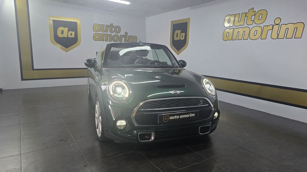 MINI Cabrio Cooper S Sidewalk