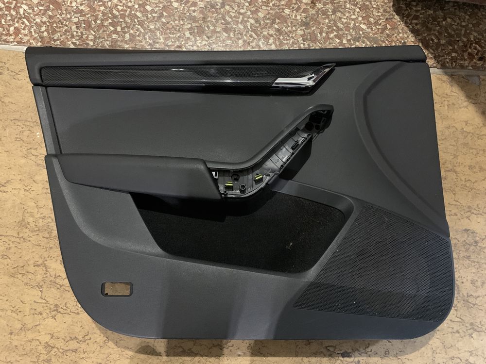 Как снять дверную карту октавия а7 Как снять дверную карту октавия а7