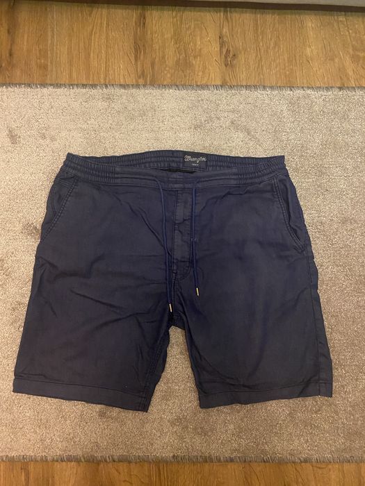 Szorty męskie Wrangler W 36 L niebieski granatowy jeans materiał
