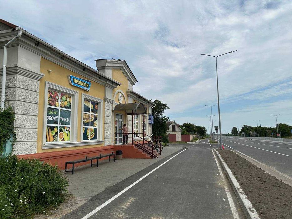 Продається діючий магазин с.Лемеші