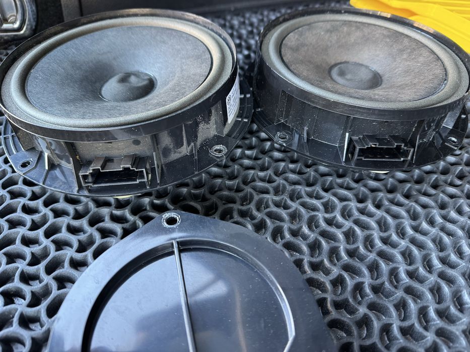 Динаміки Пасат б 7