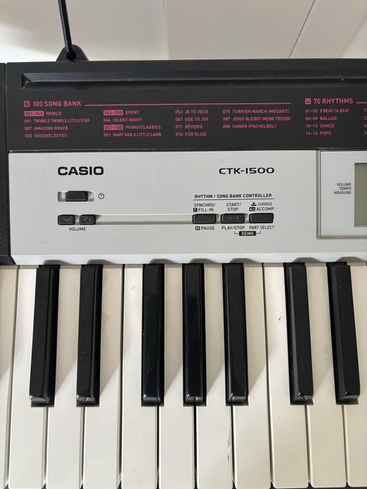Keyboars Casio CTK-1500 + stojak  X