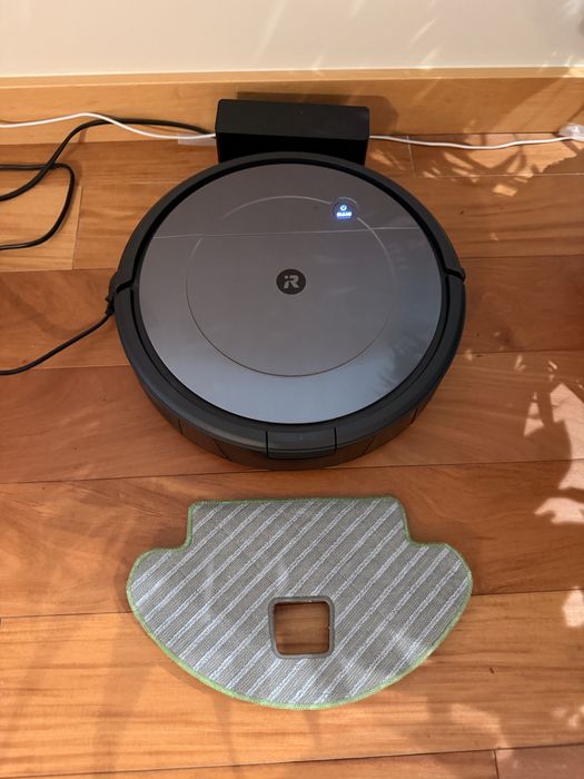 Robot aspirador com mopa lavagem, usado no maaximo 10 vezes