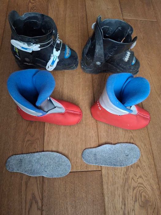 Buty narciarskie 18,5 cm dziecięce Nordica 29-30 Eu
