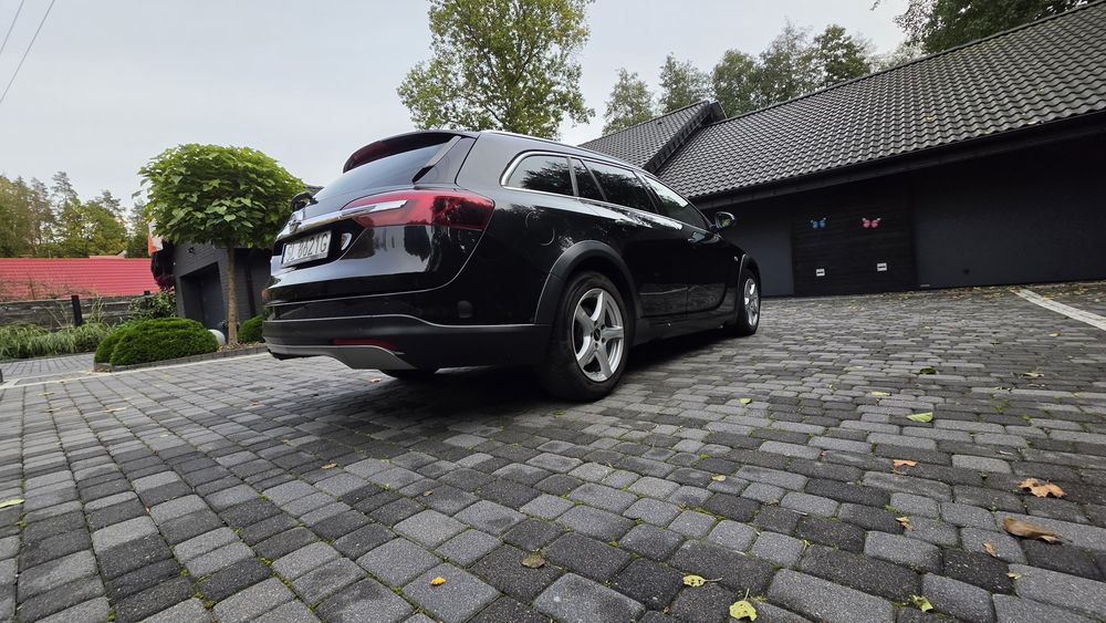 OPEL INSIGNIA LIFT COUNTRY Wynajem długoterminowy / LEASING bez bik / krd