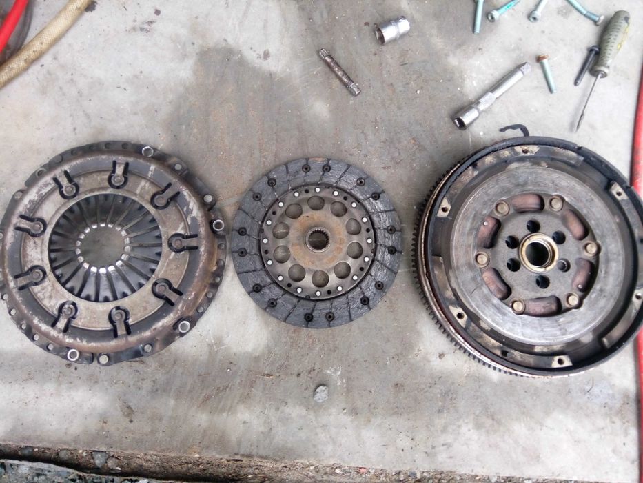 Osprzet Silnika 1.6 8v kod silnika alz passat B5 lift audi a4 b6 b7