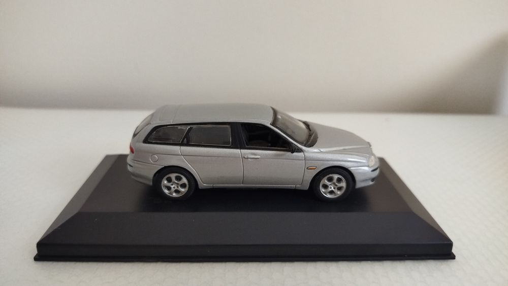 Miniatura Alfa Romeo 156 Sportwagon 1/43 Nova Canelas • OLX.pt