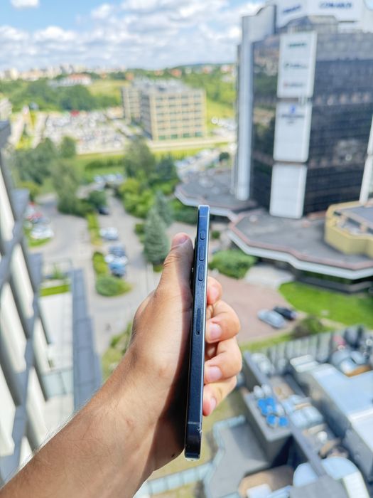 iPhone 15 Pro Max 256 GB Niebieski Gratis Kabel