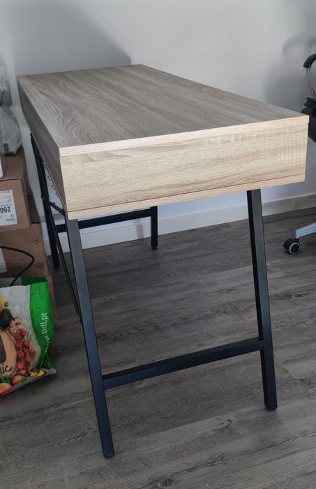 Secretária / Consola de entrada