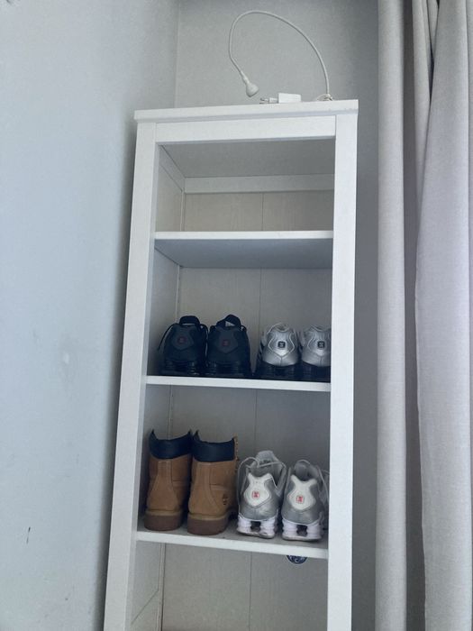 Prateleira IKEA - Hemnes - Bom Estado