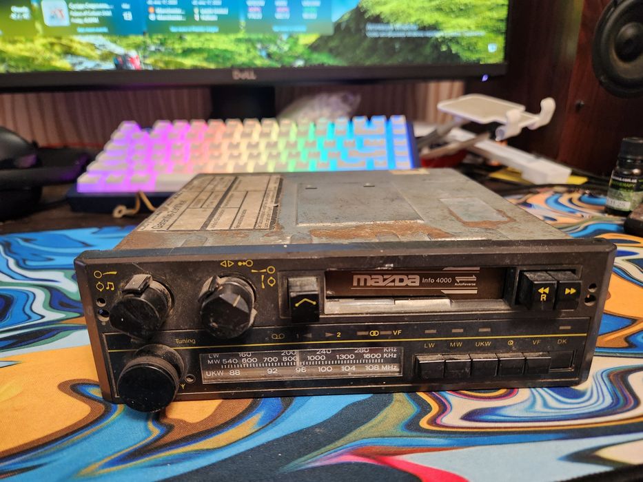 Mazda info 4000 оригінальна