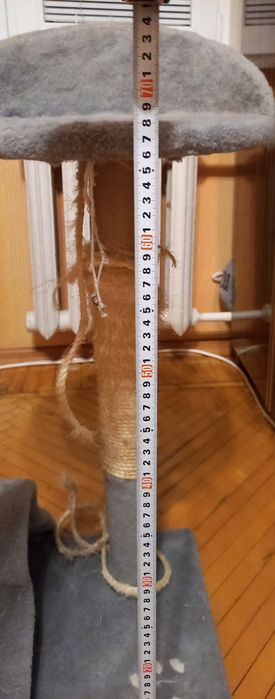 Когтеточка для кота с сидюшкой 70см