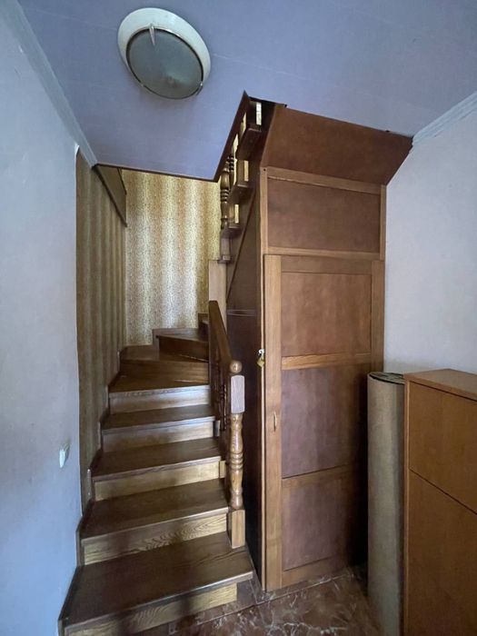Продаж будинок велика ділянка Газ