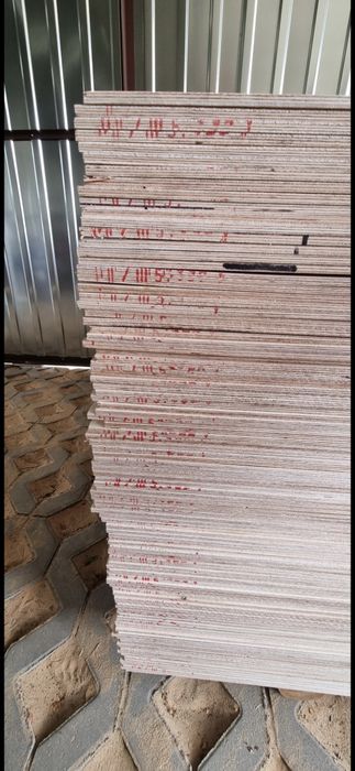 Sklejka WD brzozowa 2500x1250x5 CENA BRUTTO