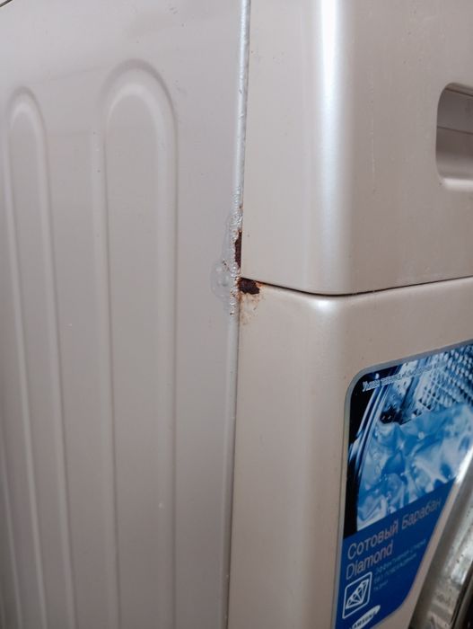 Продам пральну машину Samsung б/в на запчастини.