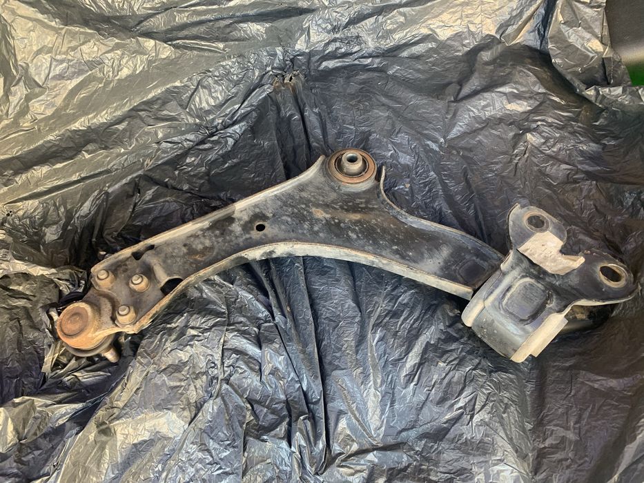 Рычаг передний Freelander 2, Volvo XC 60