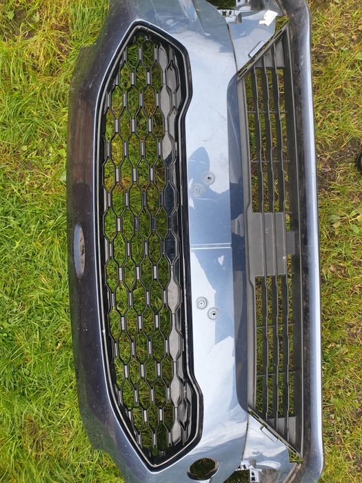 Ford fiest mk8 st line zderzak przod lift  grill przedni mk 8