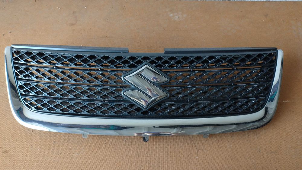 Atrapa Chłodnicy Grill Suzuki Grand Vitara II Lift 2008-12