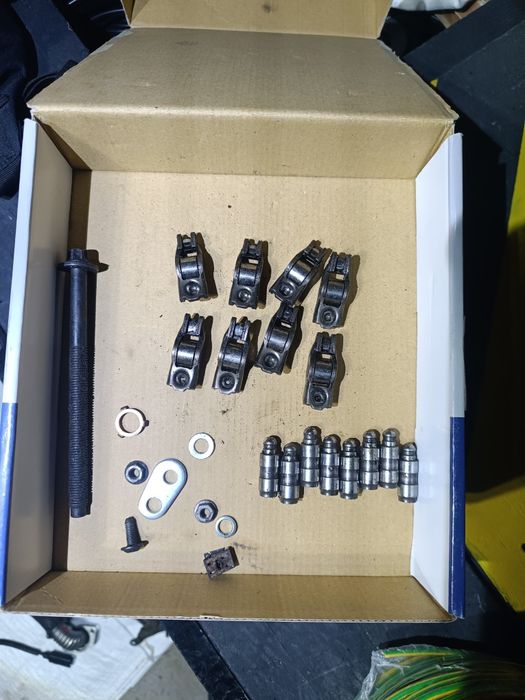 продам двигун Volvo v50 2011-2012 року,8клапаний  D2,d4162t