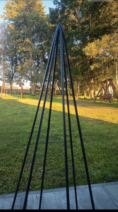 Metalowa choinka efekt 3D czarny mat duża 102 cm do własnej aranżacji