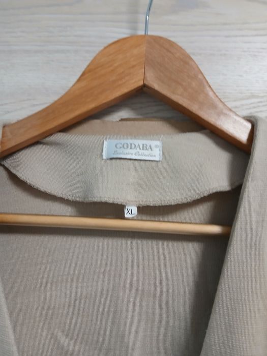 Kardigan stan bardzo dobry beżowy