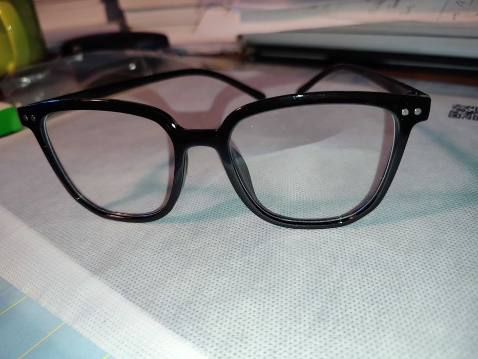 Óculos de moda, sem graduação(novos).