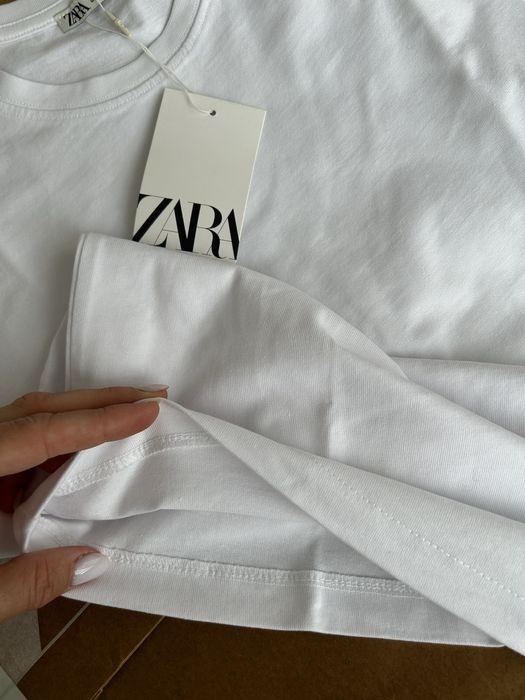 ZARA Щільна бавовняна футболка