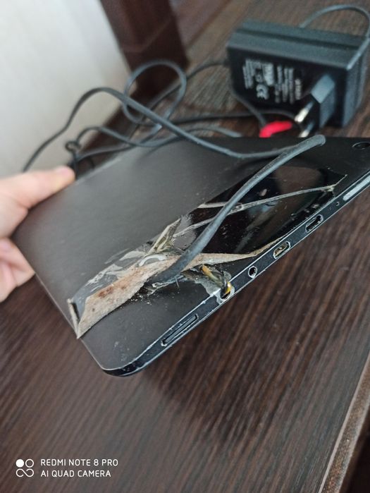 Планшет iconBit нет звука