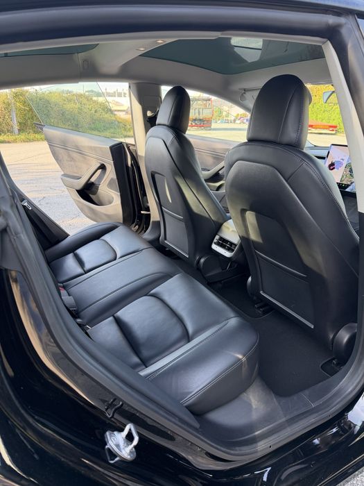 Tesla modelo 3 performance