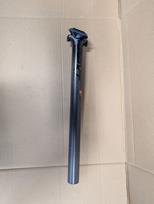 Sztyca podsiodłowa Race Face Next Carbon, 31.6mm x 400 mm