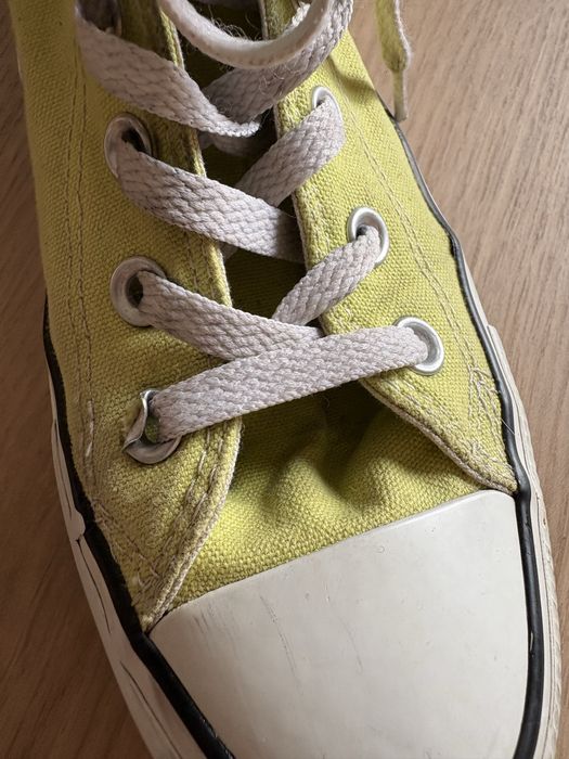 Żółte wysokie buty Conversy r. 39