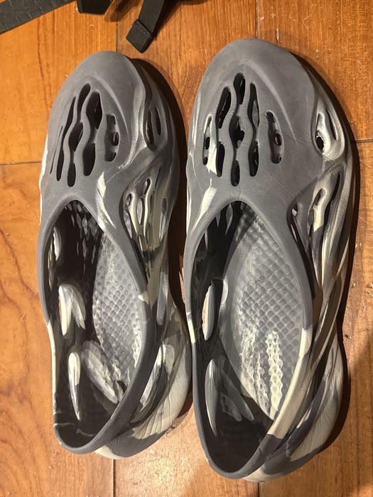 Yzy Yeezy foam runner