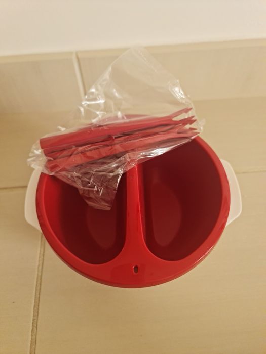 Tupperware. Fondue Novo