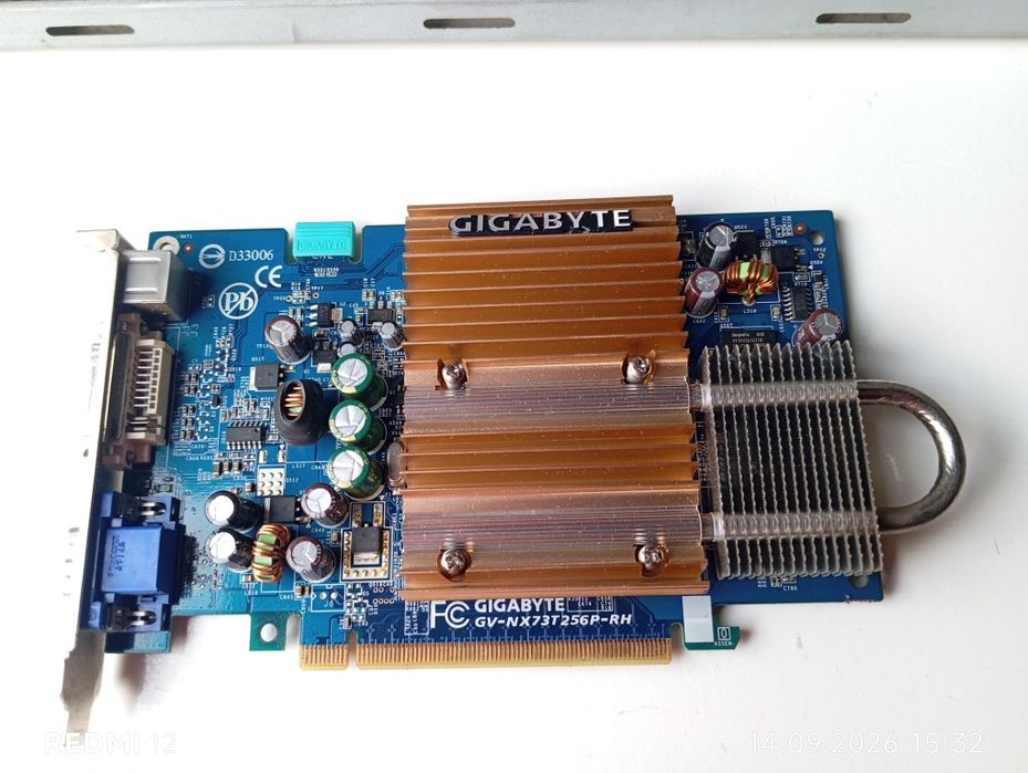Karta graficzna GeForce Gigabyte 7300 GT 256MB GV-NX73T256P-RH