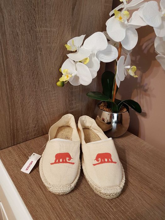Nowość 2025:) buty espadryle INDISKA roz 39 nowe z metkami