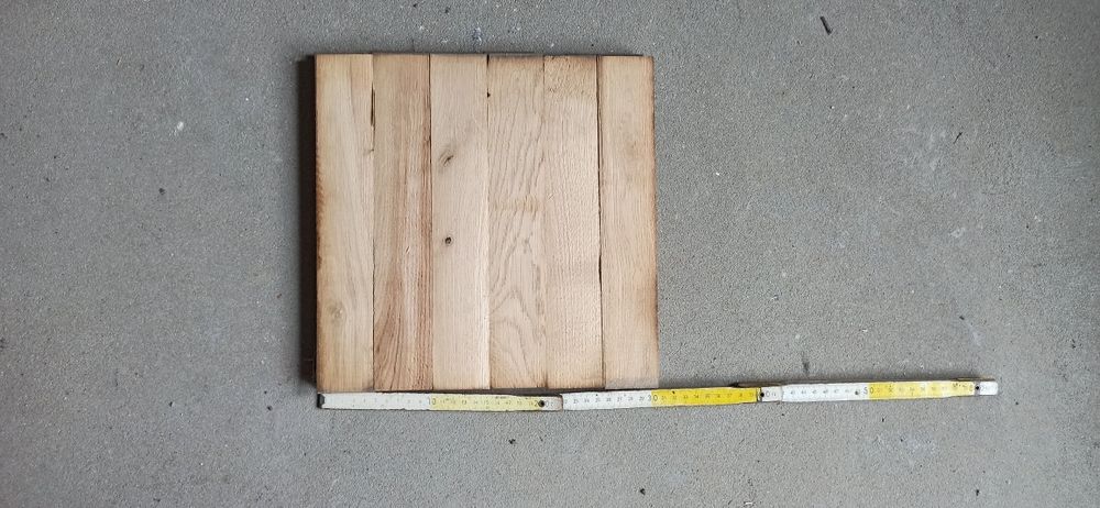 Lity parkiet dębowy.